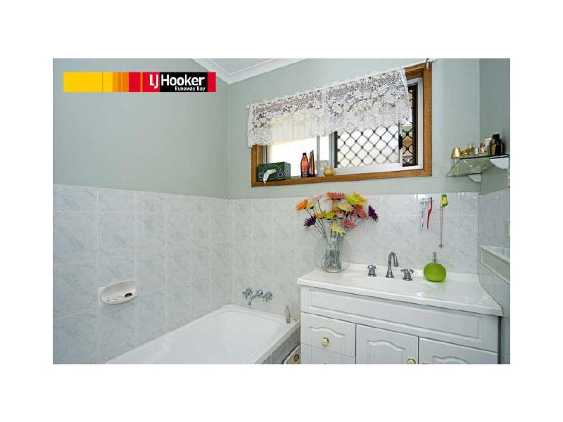 54 Ashgrove Avenue, Runaway Bay QLD 4216