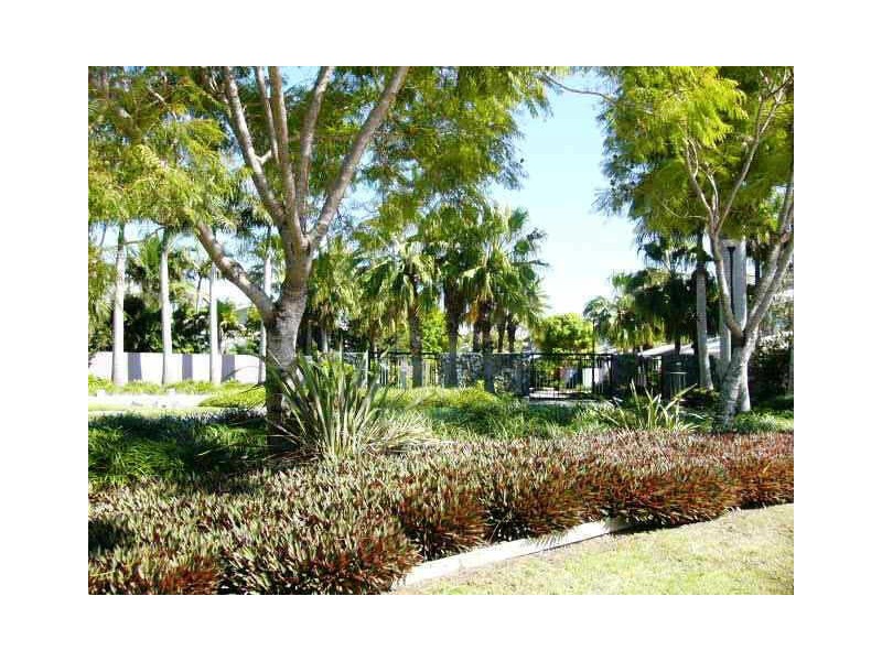 48/181 Lae Drive, Coombabah QLD 4216