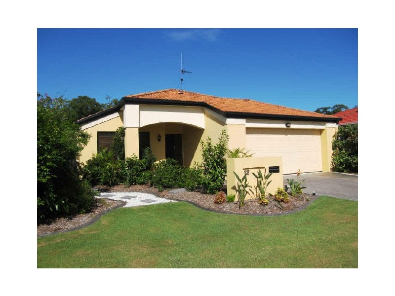 18 The Estuary, Coombabah QLD 4216