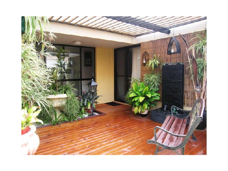 18 The Estuary, Coombabah QLD 4216