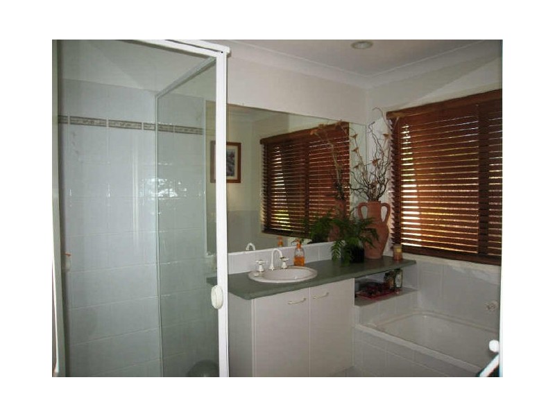 18 The Estuary, Coombabah QLD 4216
