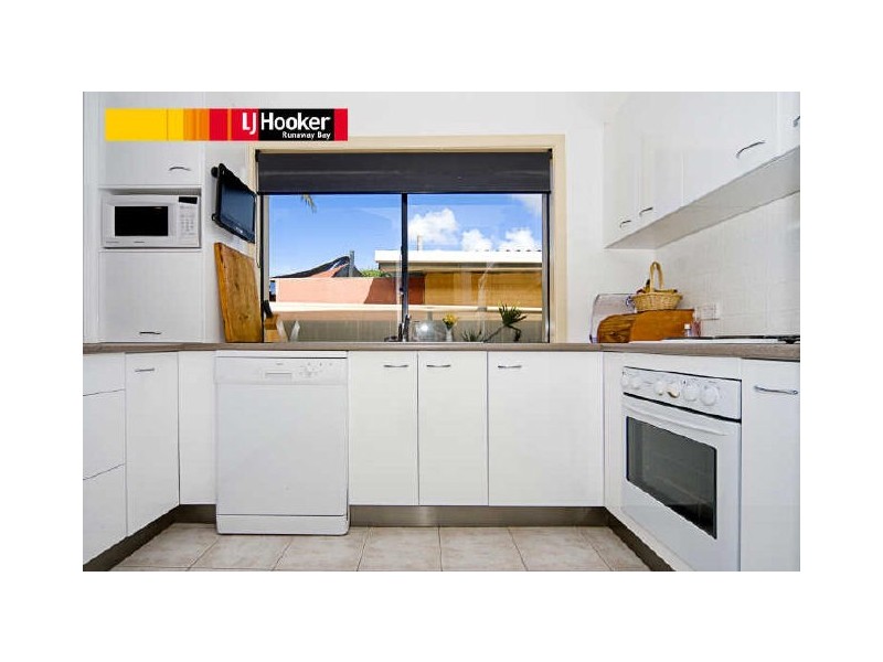 53 Mungera Street, Runaway Bay QLD 4216