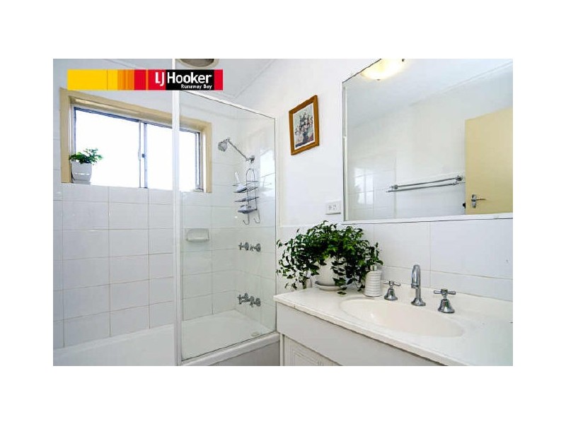 53 Mungera Street, Runaway Bay QLD 4216