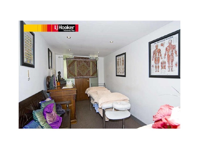 53 Mungera Street, Runaway Bay QLD 4216