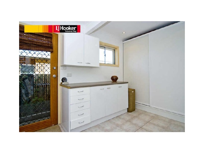 53 Mungera Street, Runaway Bay QLD 4216