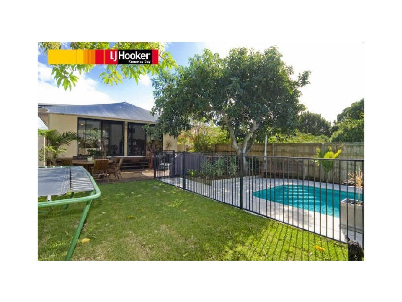 53 Mungera Street, Runaway Bay QLD 4216
