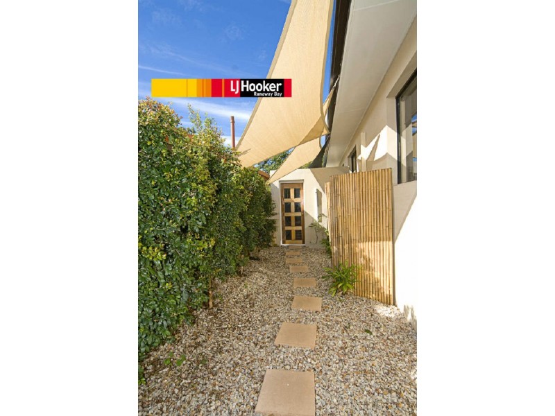 53 Mungera Street, Runaway Bay QLD 4216