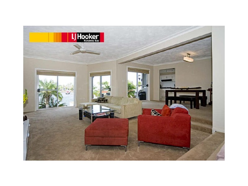 27 Midnight Court, Runaway Bay QLD 4216