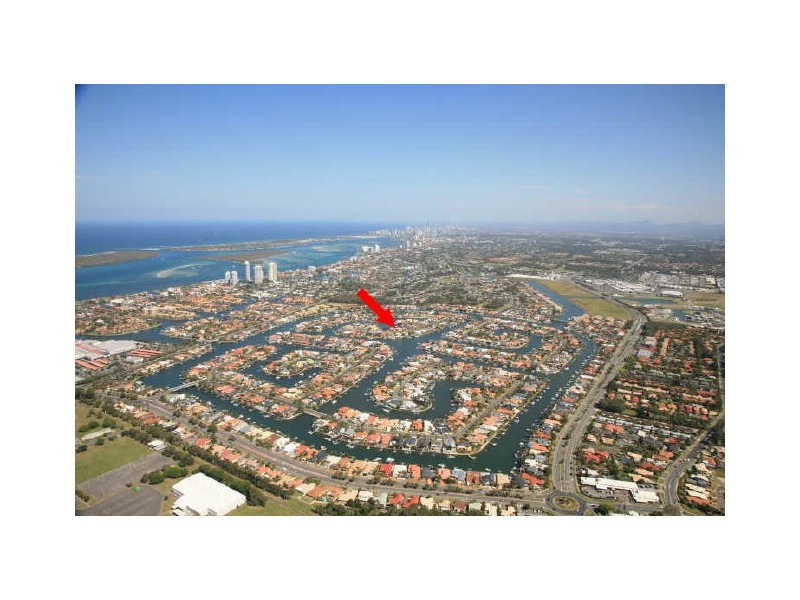 27 Midnight Court, Runaway Bay QLD 4216