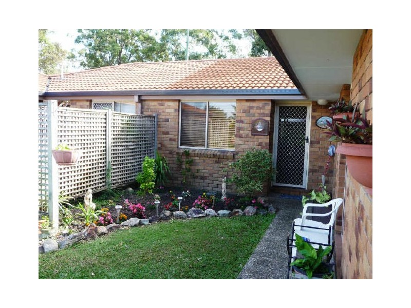 2/461 Pine Ridge Road, Runaway Bay QLD 4216