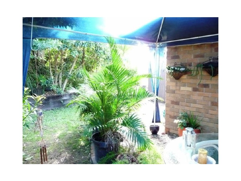 2/461 Pine Ridge Road, Runaway Bay QLD 4216