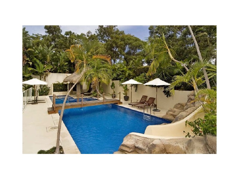 47 Canada Place, Arundel QLD 4214