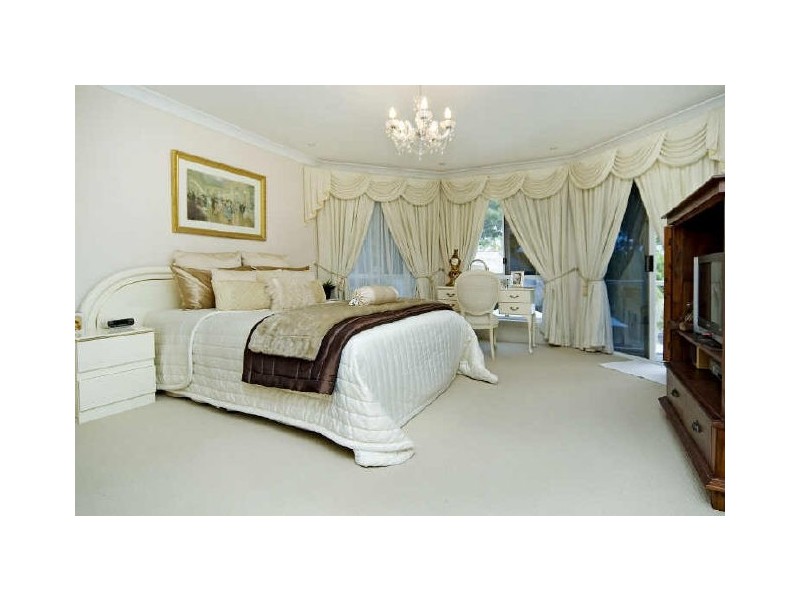 47 Canada Place, Arundel QLD 4214