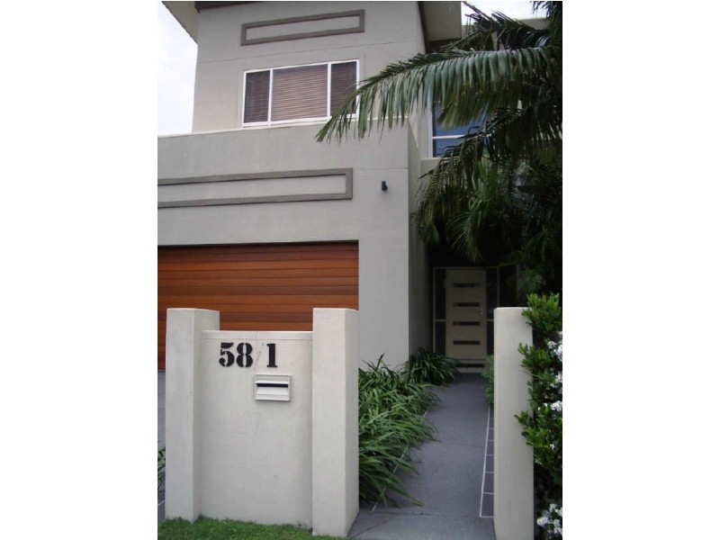 1/58 Bayview Street, Runaway Bay QLD 4216
