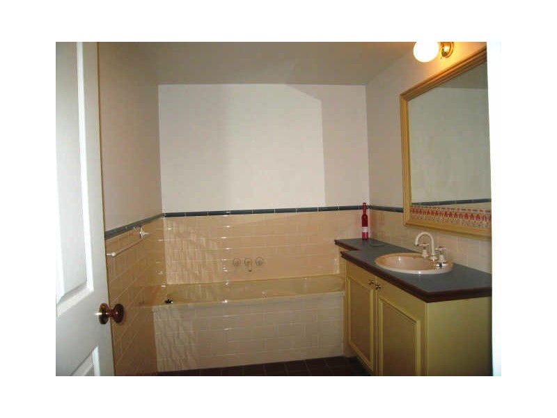 Runaway Bay QLD 4216