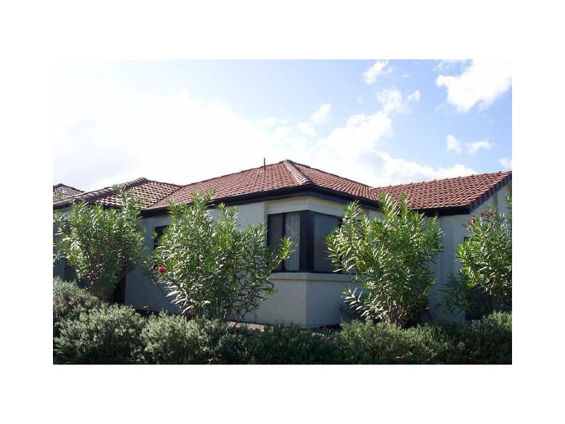 83/590 Pine Ridge Rd, Coombabah QLD 4216