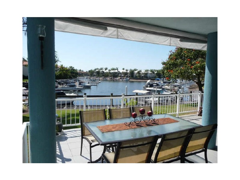 3/75 Morala Avenue, Runaway Bay QLD 4216