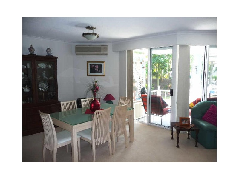 3/75 Morala Avenue, Runaway Bay QLD 4216