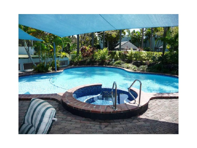 3/75 Morala Avenue, Runaway Bay QLD 4216