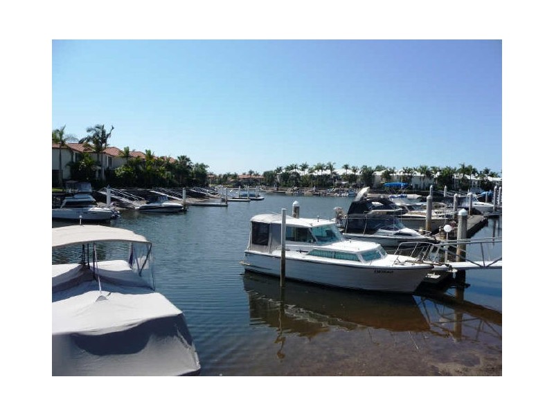 3/75 Morala Avenue, Runaway Bay QLD 4216