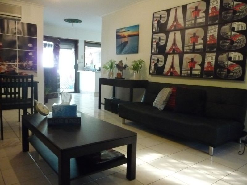 2/88 Kangaroo Avenue, Coombabah QLD 4216