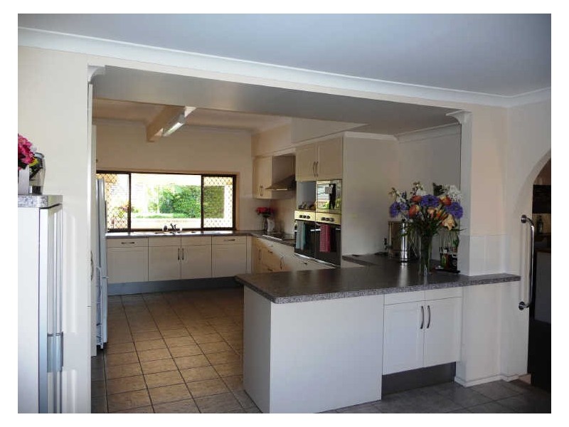 470 Pine Ridge Road, Coombabah QLD 4216