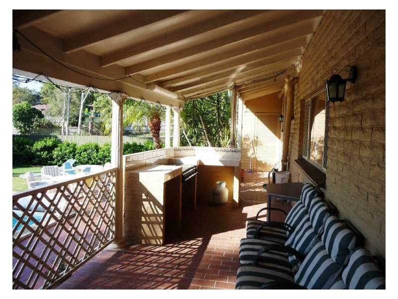 470 Pine Ridge Road, Coombabah QLD 4216