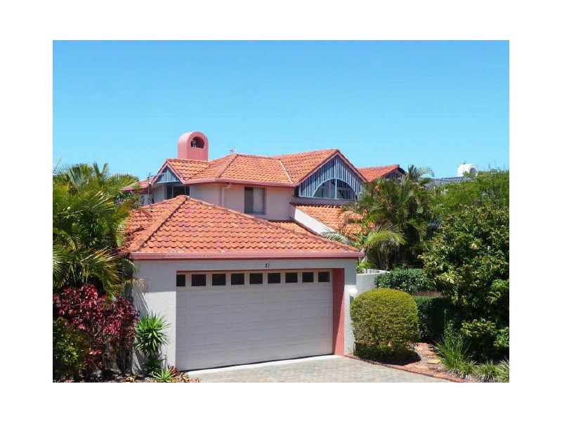 17/131 Morala Ave, Runaway Bay QLD 4216