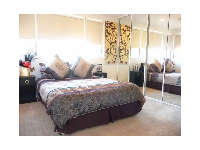 17/131 Morala Ave, Runaway Bay QLD 4216