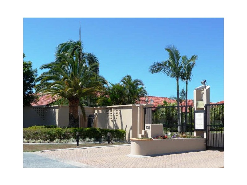 17/131 Morala Ave, Runaway Bay QLD 4216
