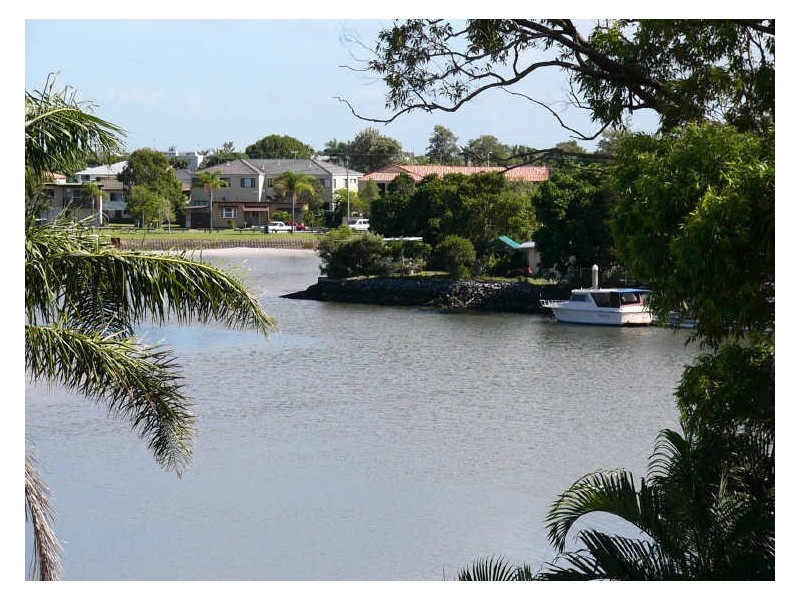 41/11-19 Taylor Street, Biggera Waters QLD 4216