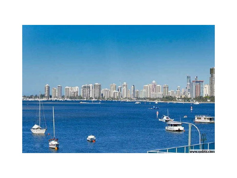 303/300 Marine Parade, Labrador QLD 4215