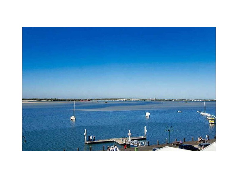 303/300 Marine Parade, Labrador QLD 4215