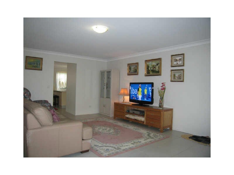 2/421 Oxley Dr, Runaway Bay QLD 4216