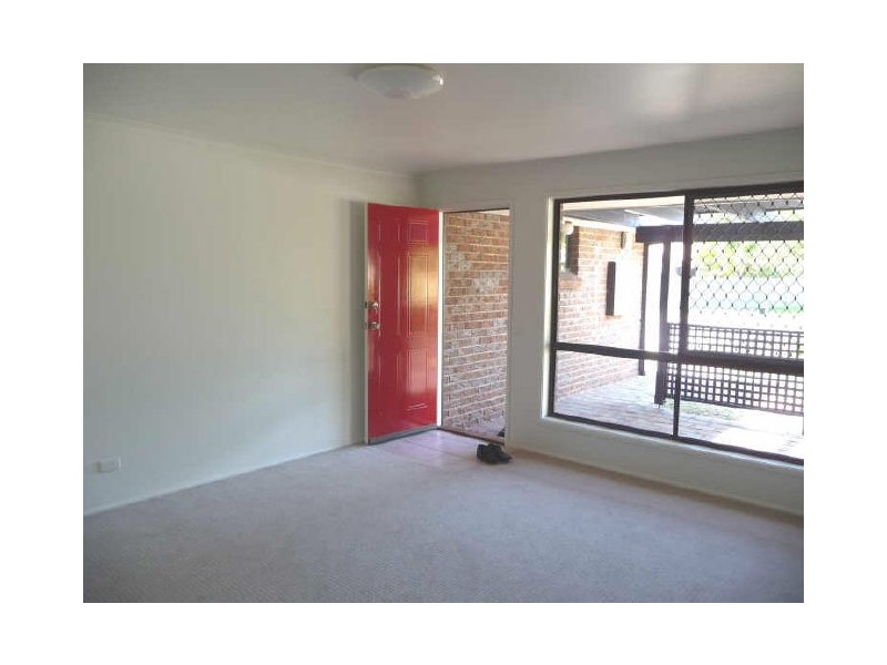 2/96 Kangaroo Ave, Coombabah QLD 4216