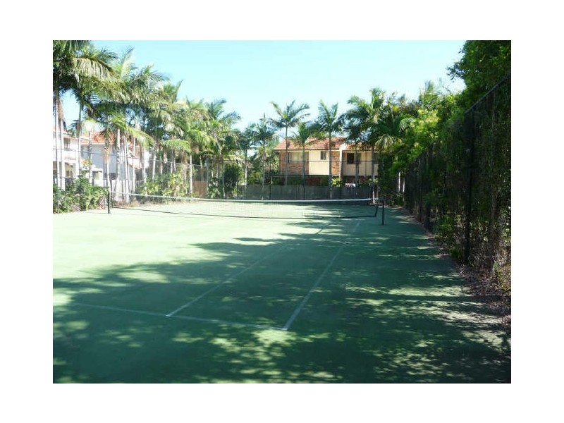 50/272 Oxley Dr, Coombabah QLD 4216