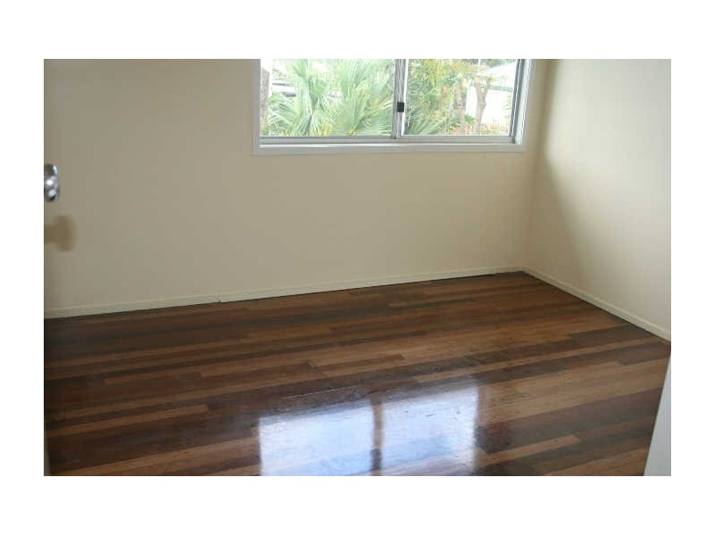 6 Kathleen Street, Sarina QLD 4737