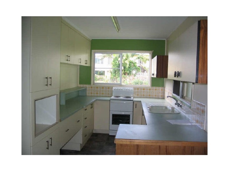 Grasstree Beach QLD 4740