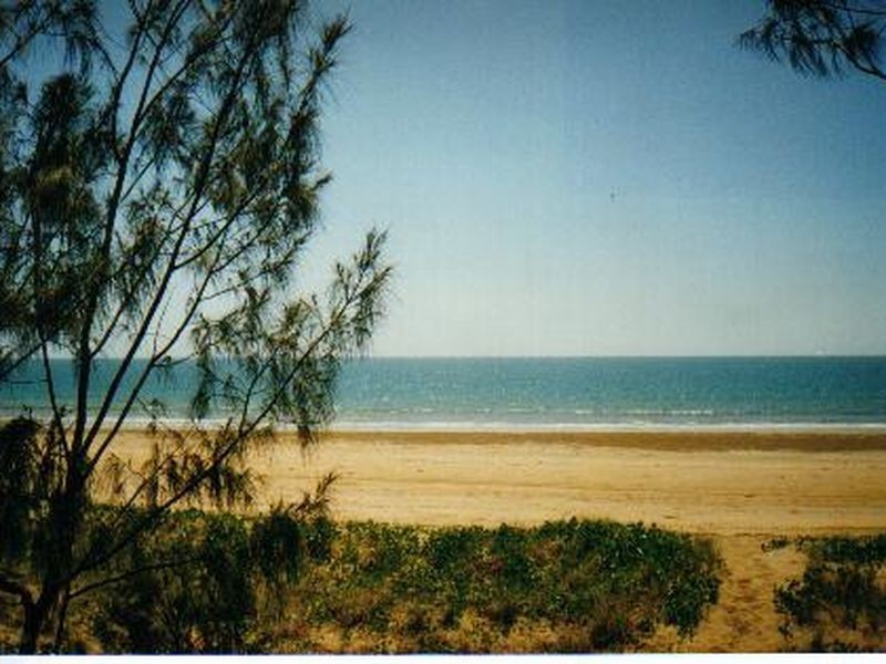 125 Rasmussen Avenue, Salonika Beach QLD 4740