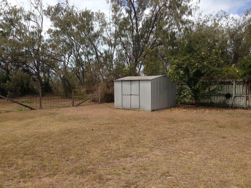 125 Rasmussen Avenue, Salonika Beach QLD 4740