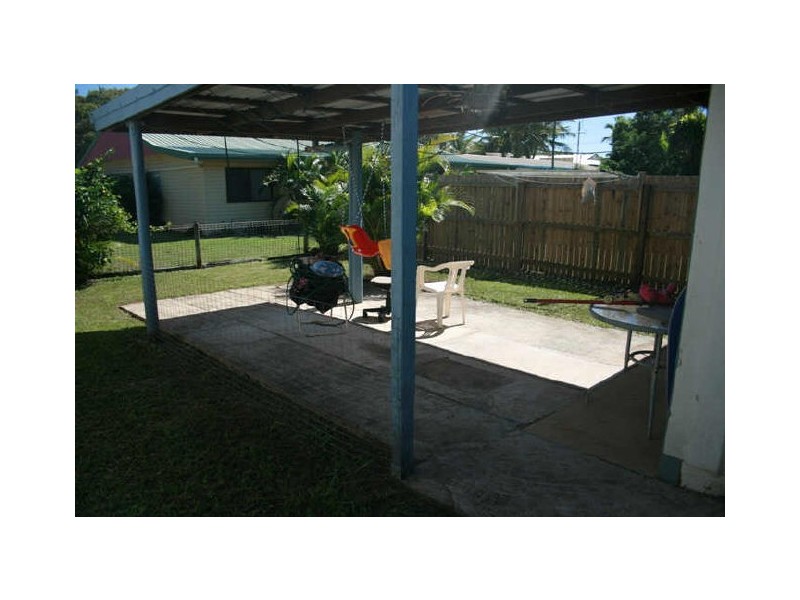 Grasstree Beach QLD 4740