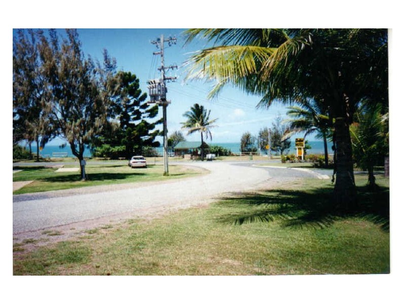 9 Crichton Street, Sarina Beach QLD 4737