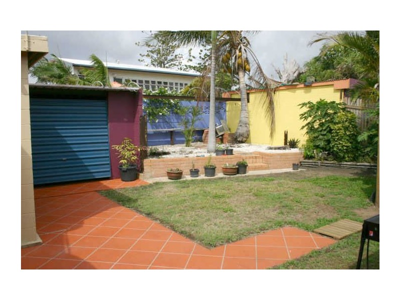 9 Crichton Street, Sarina Beach QLD 4737