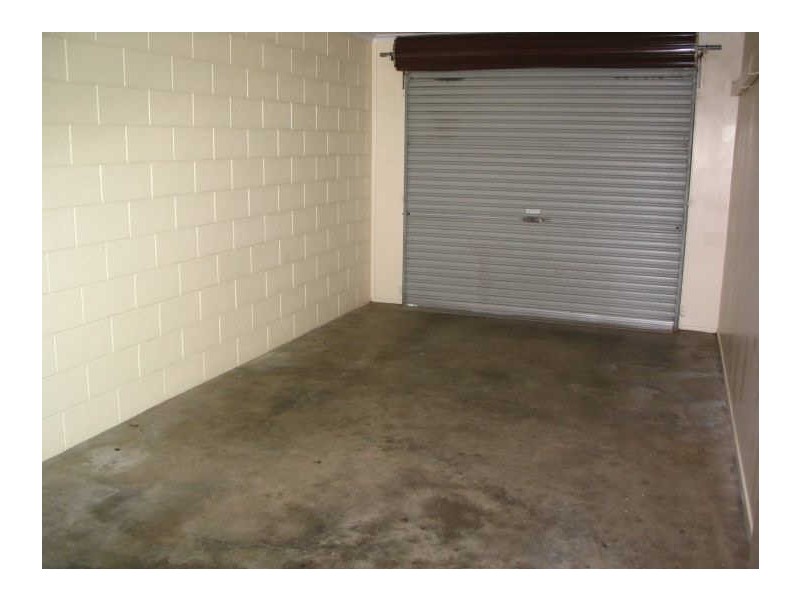 2/37 Melba Street, Armstrong Beach QLD 4737