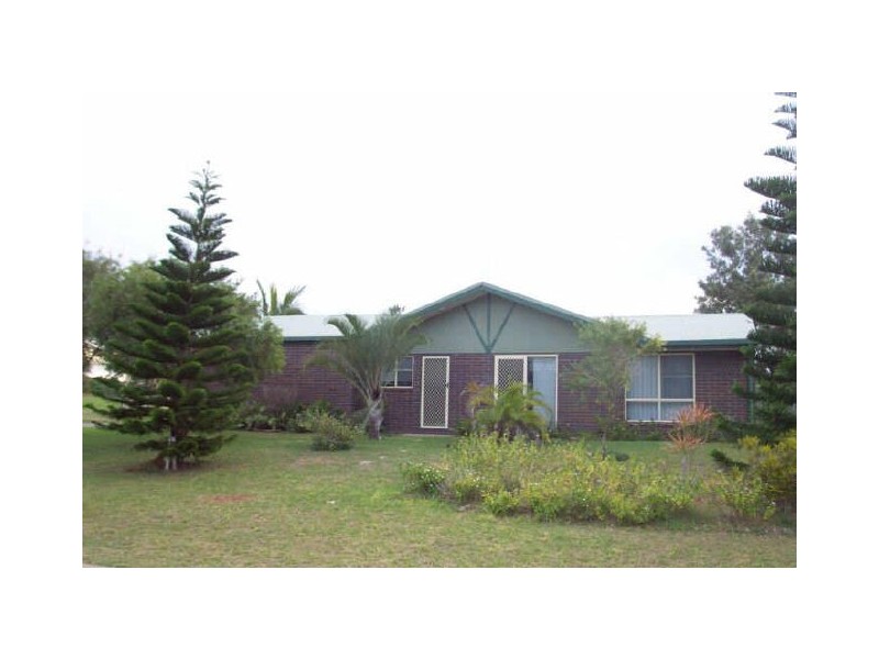 Salonika Beach QLD 4740