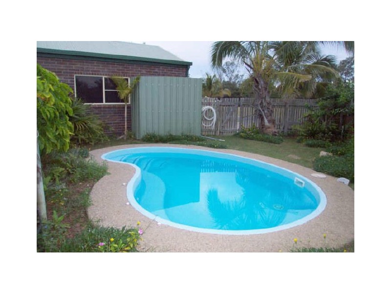 Salonika Beach QLD 4740