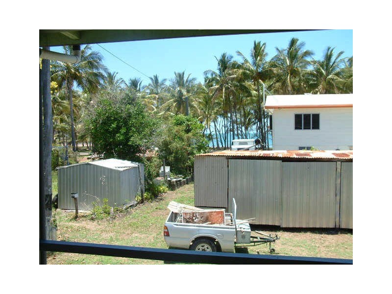 Grasstree Beach QLD 4740