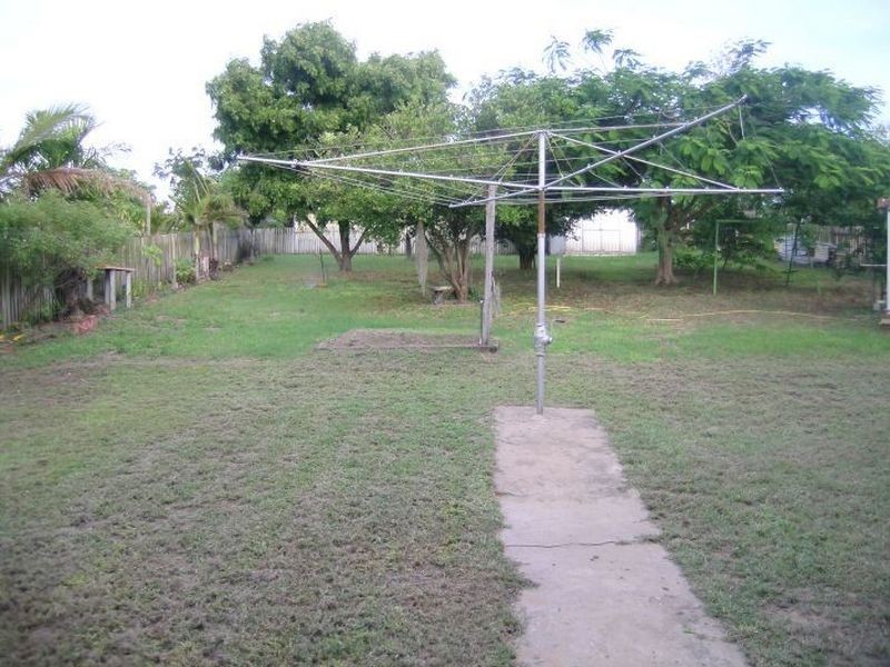 37 Pacific Drive, Salonika Beach QLD 4740