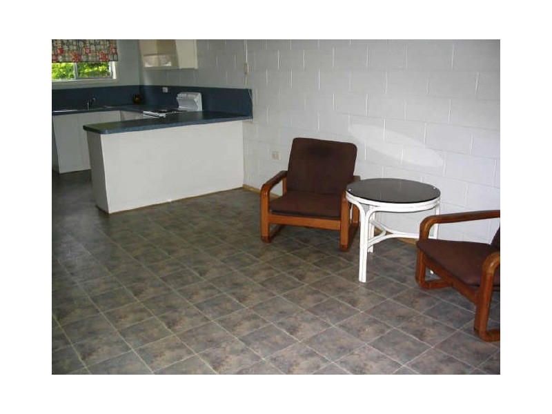 5/45 Beach Road, Sarina QLD 4737