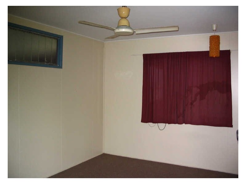 65 ZELMA, Grasstree Beach QLD 4740